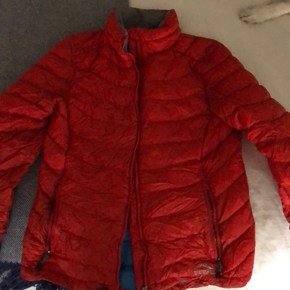 LL Bean Women’s Down Jacket in Red Size Small